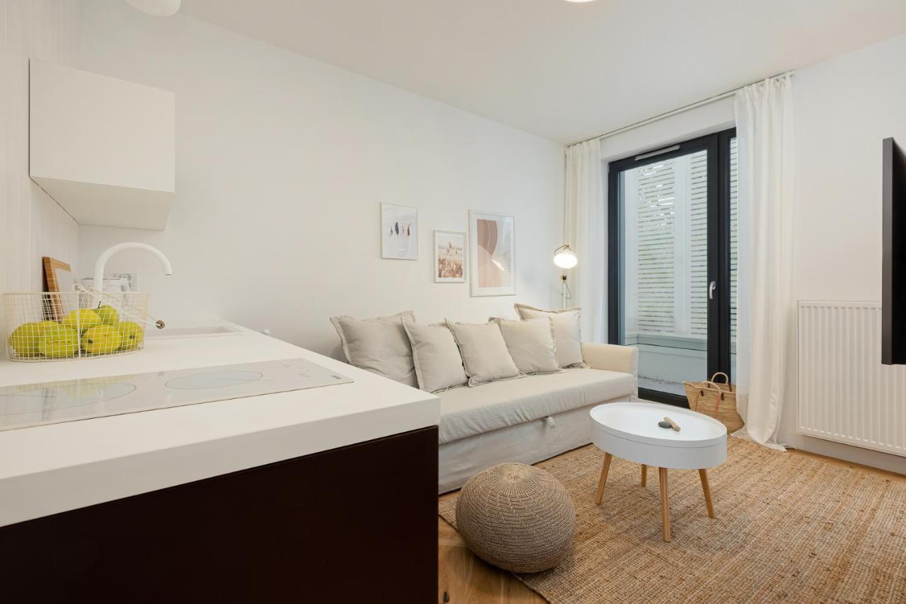 Lovesea Apartments Реваль Экстерьер фото